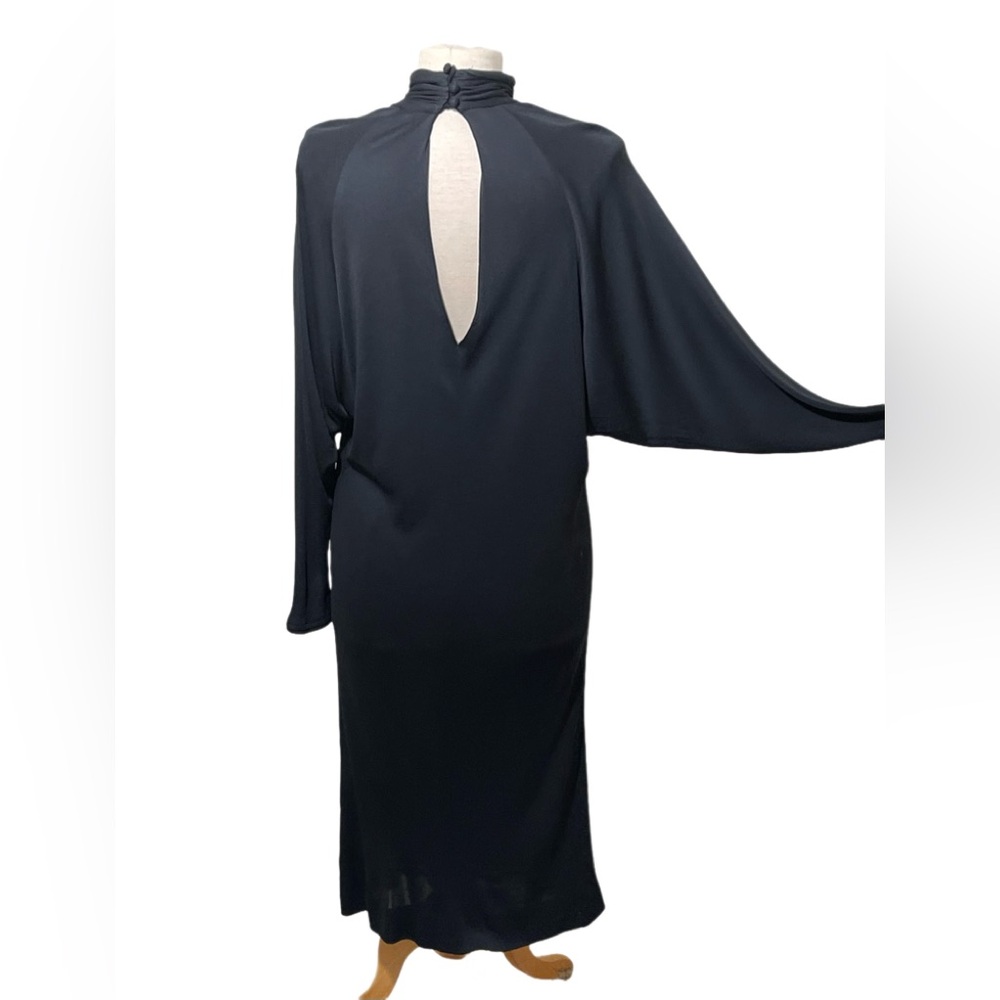 Chic 60s Vintage Long Sleeve Black crepe Dress ,slit back 8